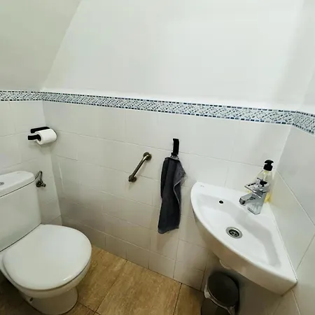 Near To And Barcelona Apartment Sant Adria de Besos