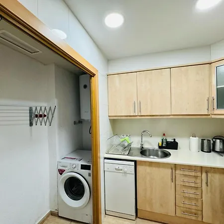 Apartment Near To And Barcelona Sant Adria de Besos